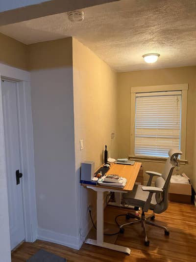 Need a roommate to help with rent Main Photo