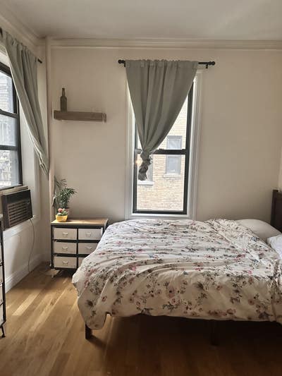 Fully Furnished Room/Apartment in UWS Main Photo