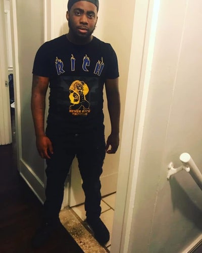 Room wanted in Detroit Main Photo