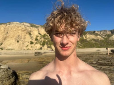 Room wanted in San Diego Main Photo