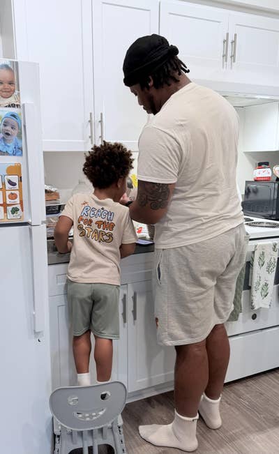 39 year old male looking for a room in Irvine Main Photo