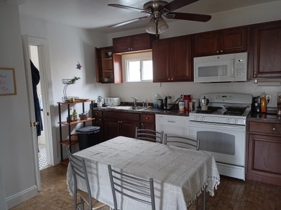 Room available in the south wedge Main Photo