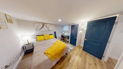  Stunning Rowhome  Just Minutes from  Coppin State Main Photo