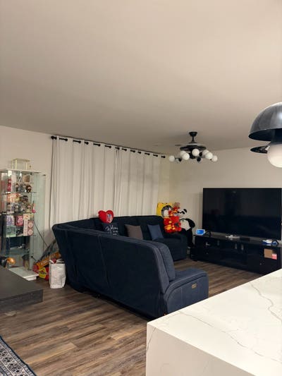 Large rooms with private bathroom in Southwest are Main Photo