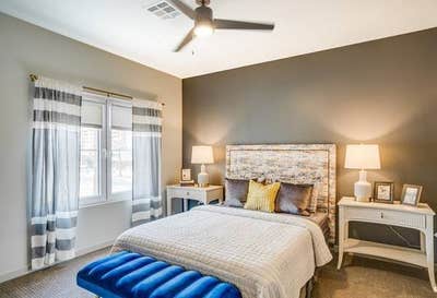 Private Room w/ Own Bath in Spacious 2BR Apartment Main Photo