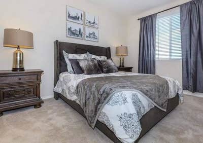 Comfortable Furnished Room Private Bathroom Main Photo