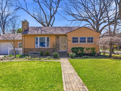 Private bedroom in Ypsi clubview neighborhood Main Photo