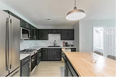 Student Housing at  &  HighPoint Street_Just minu Main Photo