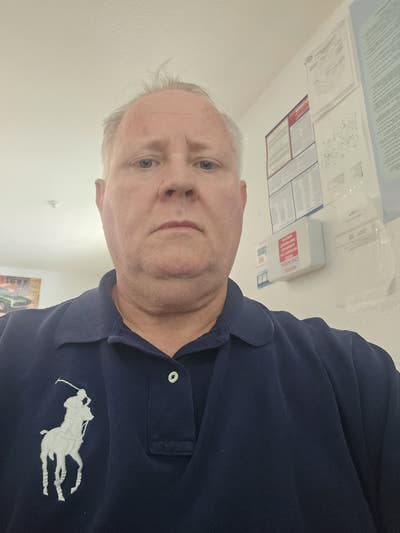 Reliable man looking for Glendale room now Main Photo