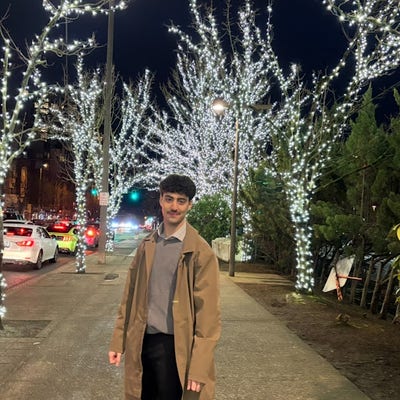 Room wanted in King County, WA Main Photo