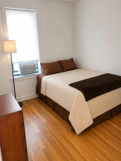 Room in Bright, Spacious 2BR by Prospect Park Main Photo