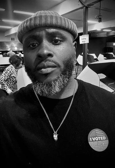 Union film worker needs LA room near set now Main Photo