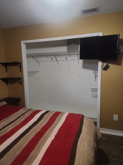 Room for rent  Main Photo