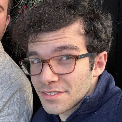 Room wanted in Boston Main Photo