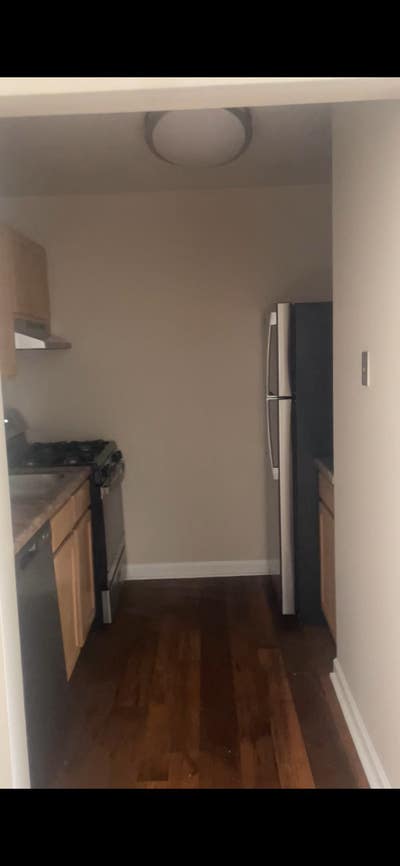     Spacious 1 Bedroom Sublease in Downers Grove – Main Photo