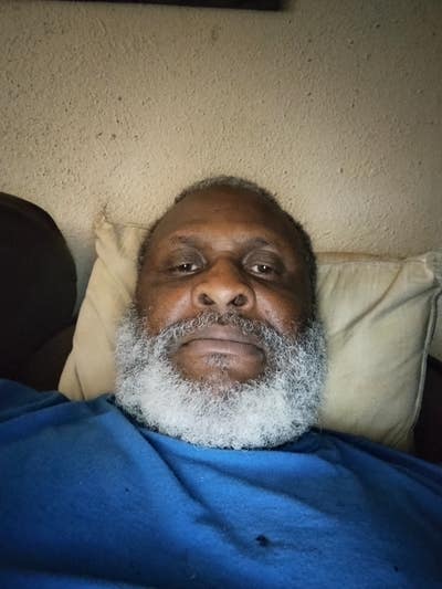 Room wanted in Houston Main Photo