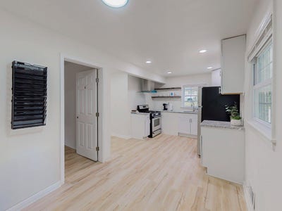  Gold Star Room for Rent in Decatur with Top Host Main Photo