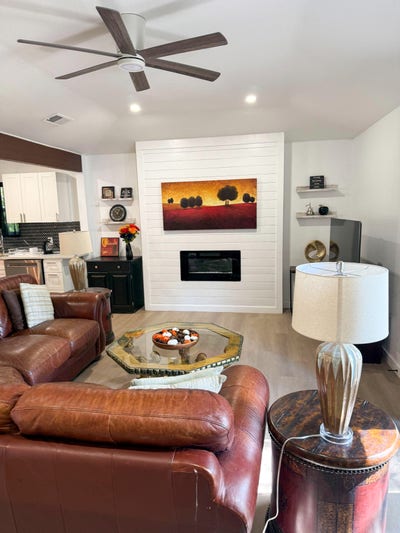 Live in West Arlington Main Photo