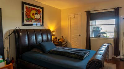 Room W/Private Bthrm in 55+ Community Main Photo