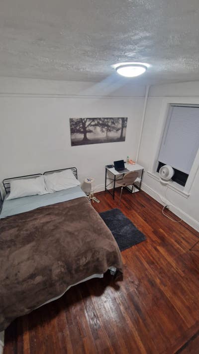 Nice room for rent  Main Photo