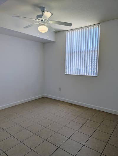 Room with private bathroom at Island Living Bldg. Main Photo