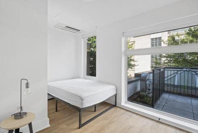 Downtown DC | Furnished | Private Bath & Shared Ba Main Photo