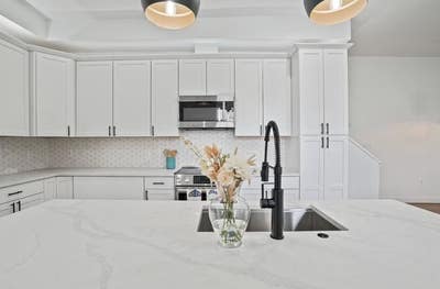 Furnished Bedroom | Utilities Incl | Private Bath Main Photo