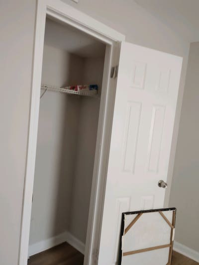 Room for rent  Main Photo