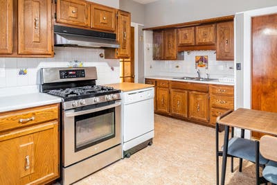 Room in Somerville on a flexible lease Main Photo
