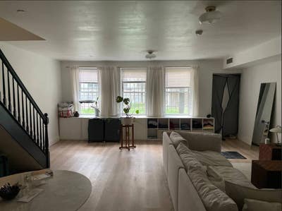 Modern Living | Furnished Room Main Photo