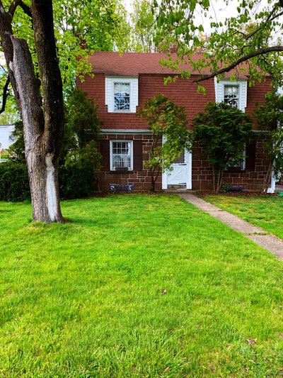 Looking for a roommate for my tenants Main Photo