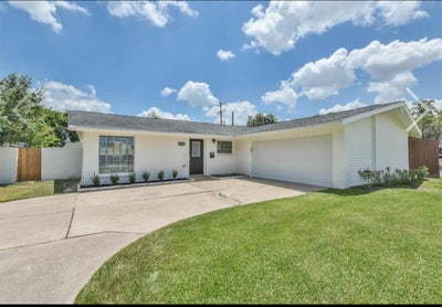 Looking for a roommate  Main Photo