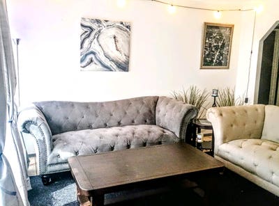 Available now no deposit pet friendly room 300wk Main Photo