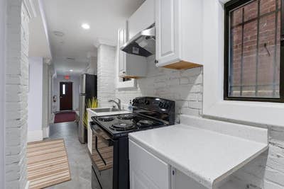 Private Retreat In Dupont Circle  Main Photo