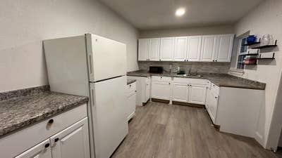 Prichard Ln HomeStay Main Photo