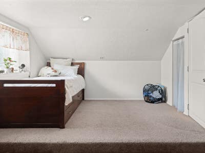 White House_Room E_ Blocks to BYU Main Photo