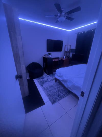 Private Room for Rent – Brandon, FL (All Utilities Main Photo