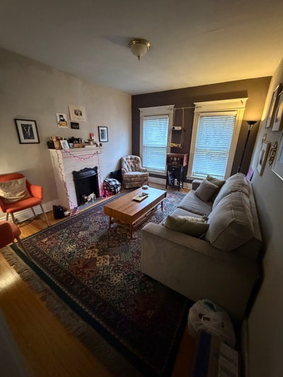 ISO Roommate/Lease Takeover Main Photo