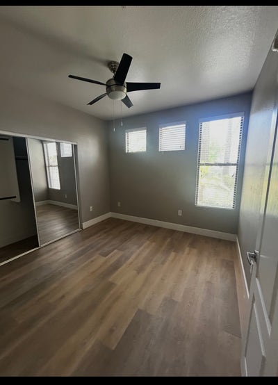 Looking to Sublease my 1bd/1bth apartment! Main Photo