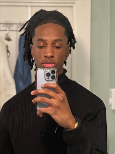 Room wanted in Houston Main Photo