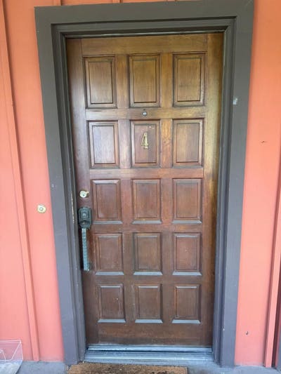 Private Room + Bath in 3BR Apartment | Covered Par Main Photo