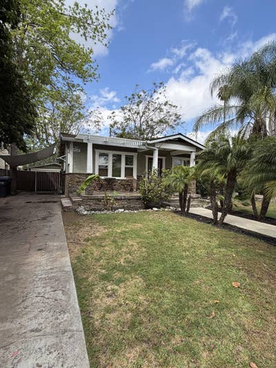 2 Rooms available at Beautiful House in Glendale Main Photo