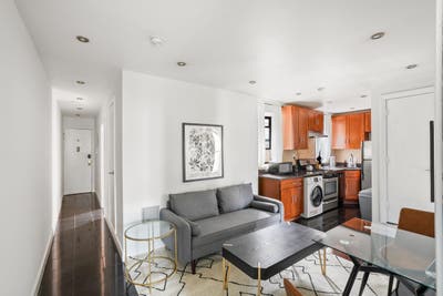 Room in Upper West Side on a flexible lease Main Photo