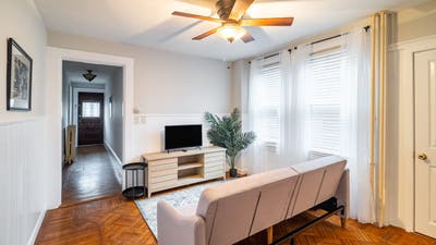 Room in Somerville on a flexible lease Main Photo