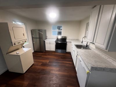 FOR RENT_Fully Renovated 1 Bed  1 Bath Tiny Home_W Main Photo