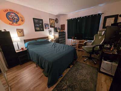 Private Room with Private Bathroom Main Photo