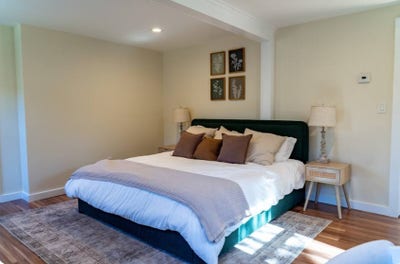 Private Room Available! Main Photo