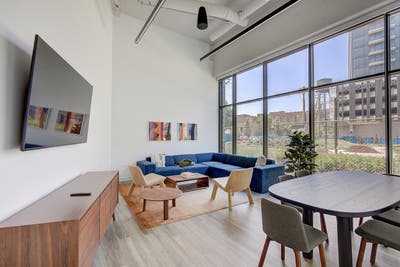 Post Chicago: Easy Coliving Main Photo
