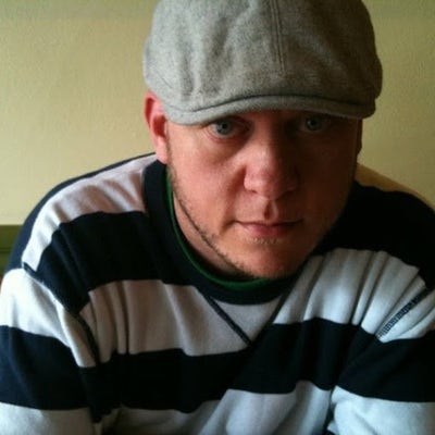 Room wanted in Seattle, WA Main Photo