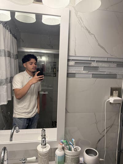 Student looking for a room in San Fernando Main Photo